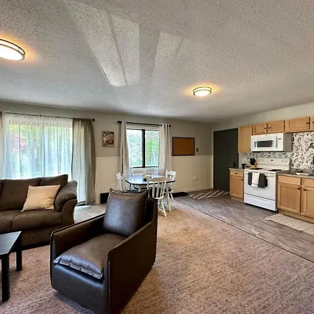 Winter Wonderland Chalet At Powderhorn Mountain